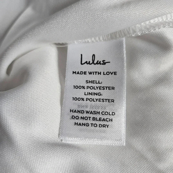 Lulu's Ailey plunge white daisy mini dress with twisted racerback glitter NWT - Picture 8 of 8